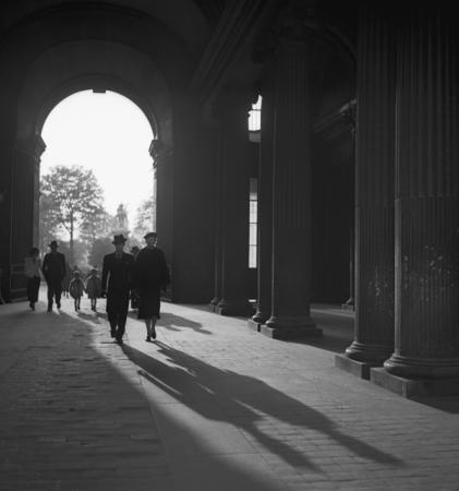 Couple, Paris, 1936, Maynard Owen Williams